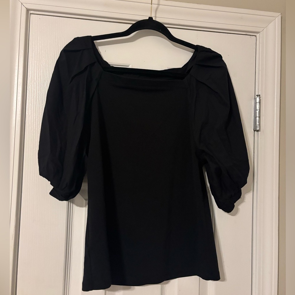 Ann Taylor Puff Sleeve Top